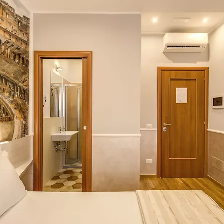 Floor Colosseo Gasthuis Rome